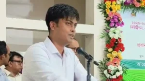 ৩ মিনিটের বক্তব্যে বাণিজ্যমন্ত্রীকে ৮৬ বার ‘স্যার’ বললেন কৃষি কর্মকর্তা