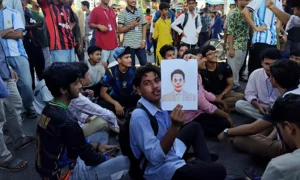 শিক্ষামন্ত্রীর পদত্যাগ দাবিতে চট্টগ্রাম শিক্ষা বোর্ড ঘেরাও