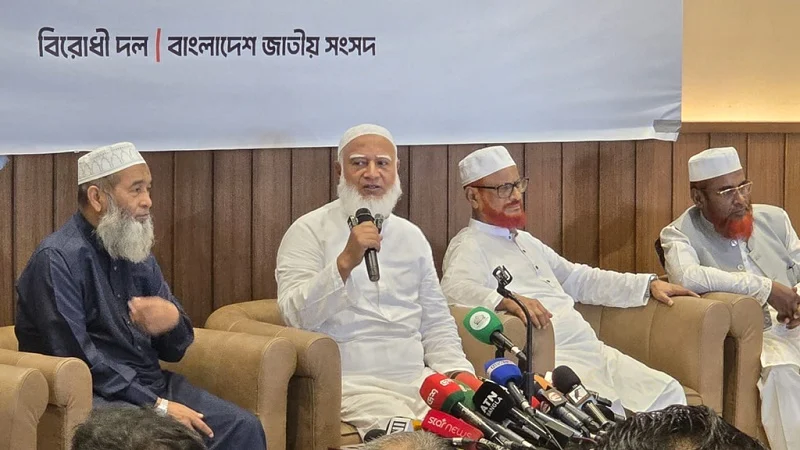গণভোটের রায় না মানায় রাজপথে বিরোধী দল: জামায়াত আমির