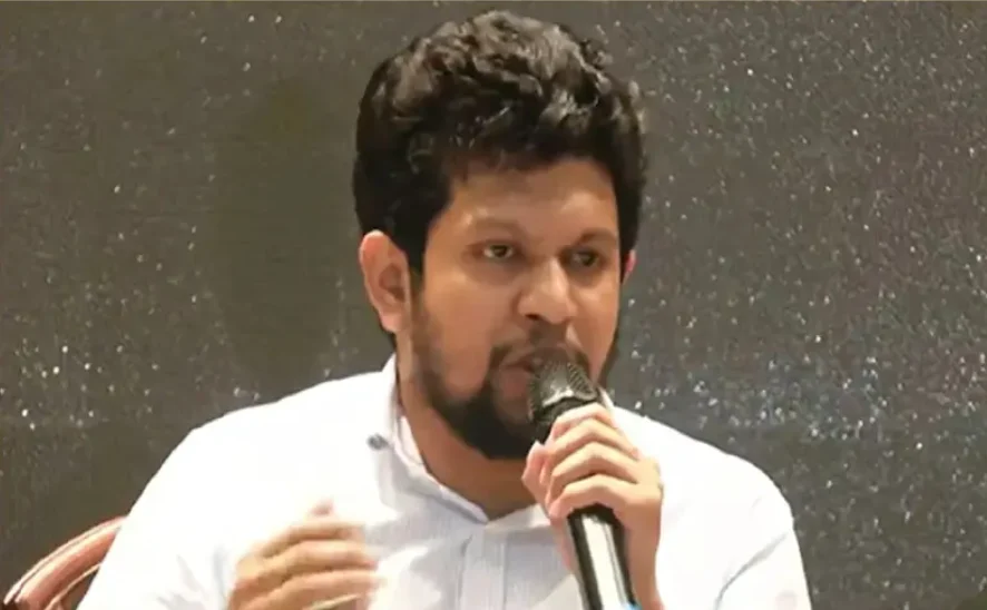 ঢাবিতে অনার্স প্রোগ্রাম বন্ধের বিষয়ে ভাবতে হবে: মাহফুজ আলম