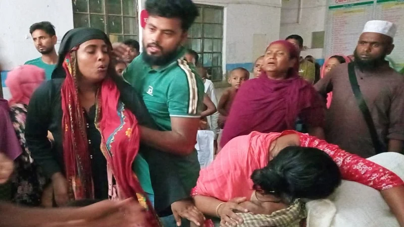 নড়াইলে ফুটবল খেলাকে কেন্দ্র করে সংঘর্ষ, নিহত ১