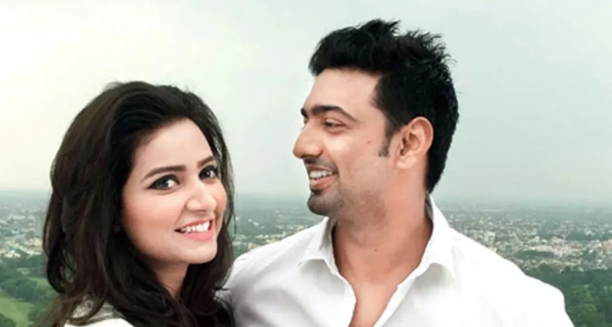 অতীতের সব অভিমান ভুলে আবারও প্রাক্তনের সঙ্গে এক ফ্রেমে শুভশ্রী