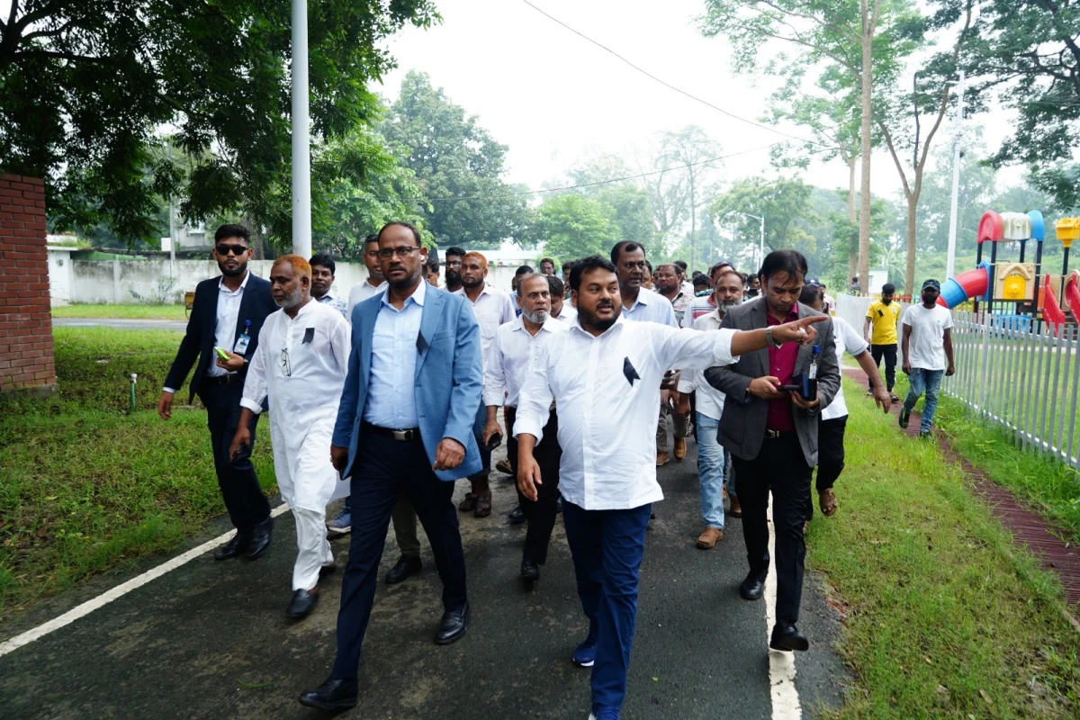 ঐতিহ্য পুনরুদ্ধারে রাজশাহী চিড়িয়াখানাকে নতুনভাবে সাজানো হবে: প্রতিমন্ত্রী টুকু
