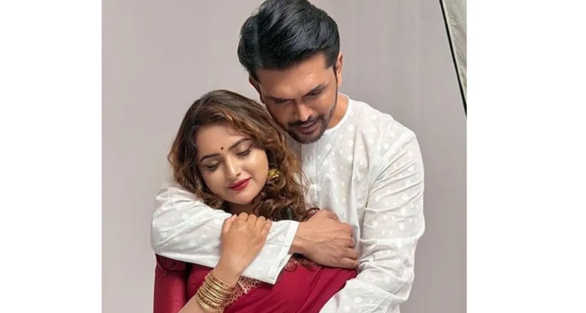 তবে কি সত্যিই বিয়ে করেছেন আরিফিন শুভ ও কেয়া পায়েল?