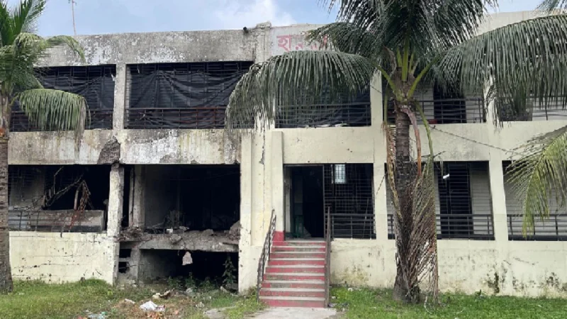 মাইলস্টোন দুর্ঘটনার পরও বদলায়নি কিছুই, ঝুঁকিপূর্ণ ভবন অপসারণে অগ্রগতি নেই