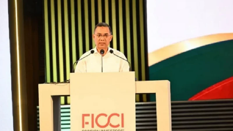 ট্রিলিয়ন ডলারের অর্থনীতিতে পৌঁছাতে দৃঢ়প্রতিজ্ঞ সরকার: প্রধানমন্ত্রী