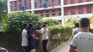 আম্মারসহ শিবির নেতাদের হামলায় আহত ২ শিক্ষার্থী কারাগারে
