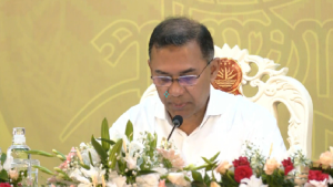 নিরাপত্তা কৌশল যেন সরকারপ্রধানকে জনগণ থেকে দূরে ঠেলে না দেয়: প্রধানমন্ত্রী