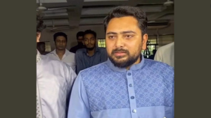 ঢাবিতে ছাত্রশক্তির অনুষ্ঠানে বিদ্যুৎ-বিভ্রাটে নাহিদের ক্ষোভ