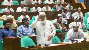 সংসদ থেকে বিরোধী দলের ওয়াকআউট