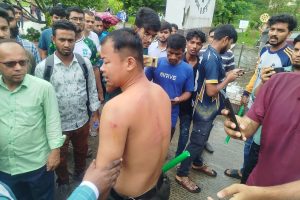 নোবিপ্রবিতে ছাত্রদলের দুই গ্রুপের দফায় দফায় সংঘর্ষে সাংবাদিকসহ আহত ৯