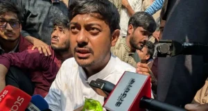 ছবি বিকৃতভাবে উপস্থাপনের অভিযোগ নাসীরুদ্দীন পাটওয়ারীর বিরুদ্ধে