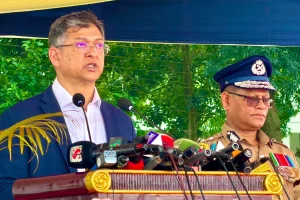 পুলিশ কোনো দলের বা গোষ্ঠীর লাঠিয়াল বাহিনী নয়: স্বরাষ্ট্রমন্ত্রী