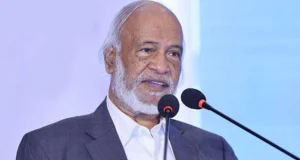 প্রধানমন্ত্রীর নেতৃত্বাধীন মন্ত্রিসভায় ক্রমিক ১-এর মন্ত্রী হলেন ড. মঈন খান
