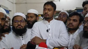 ‘এটা আমাদের ঘরের সমস্যা, দুঃখ প্রকাশ করে ওস্তাদদের দোয়া নিয়েছি, সমাধান হয়েছে’: নাসীরুদ্দীন পাটওয়ারী