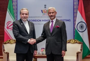 জাহাজে হামলা না চালাতে ইরানকে ভারতের অনুরোধ