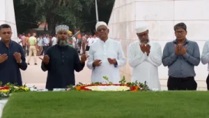 জিয়াউর রহমান ও খালেদা জিয়ার সমাধিতে শ্রদ্ধা জানালেন নবনির্বাচিত রাষ্ট্রপতি