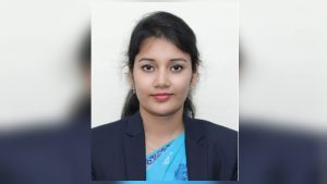 খাল পুনঃখনন শেষে উদ্বৃত্ত ১ কোটি ৩৬ লাখ টাকা কোষাগারে ফেরত দিলেন ইউএনও সবিতা