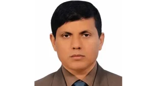 শেষ কর্মদিবসের দিন কফিনে করে বিদ্যালয়ে এলেন প্রধান শিক্ষক
