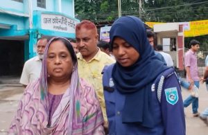 সন্ত্রাসবিরোধী আইনে লালমনিরহাটে মহিলা আওয়ামীনেত্রী মেরী কারাগারে