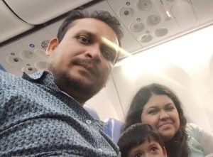 কলকাতায় হোটেলে ভয়াবহ আগুন, সাংবাদিক দেবাশীষ দত্তসহ পরিবারের চারজন নিহত