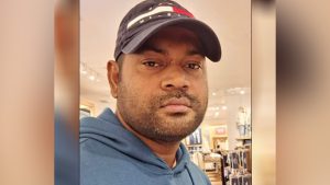 নিউইয়র্কে গুলিতে নিহত যুবক নোয়াখালীর, দিশেহারা স্ত্রী ও দুই কন্যা