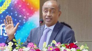 দাবি-দাওয়া নিয়ে ঘেরাও না হোক; স্মারকলিপি দিয়ে চা খেয়ে যান, বললেন আইনমন্ত্রী