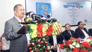 ইতিহাস থেকে শিক্ষা নেননি শেখ হাসিনা, তাই দেশ ছেড়ে পালিয়ে যেতে হয়েছে: তথ্যমন্ত্রী