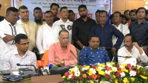 সরকারি কর্মকর্তাদের বেতন দেওয়াটাও কঠিন হয়ে যাবে একদিন : বিদ্যুৎমন্ত্রী