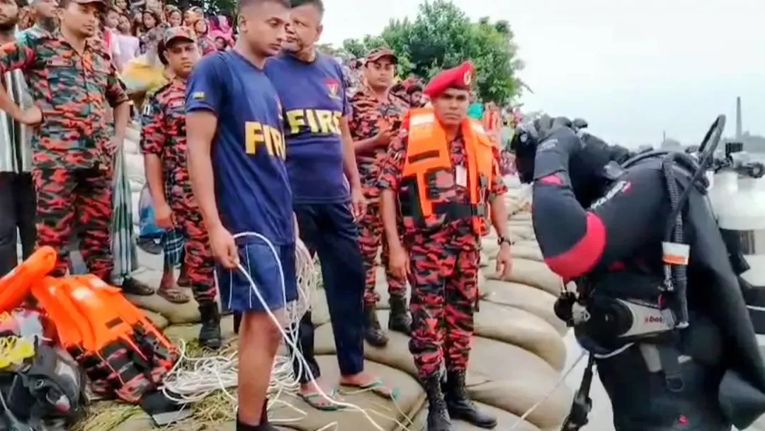 ধলেশ্বরী নদীতে গোসলে নেমে নারী নিখোঁজ