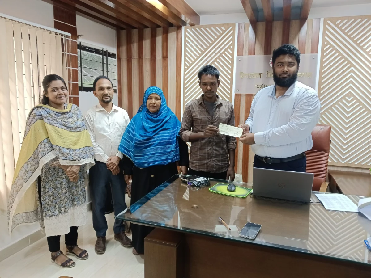 বার্তা বাজারে সংবাদ প্রকাশের পর প্রবাস ফেরত রাসেল পেলেন সরকারি অর্থ
