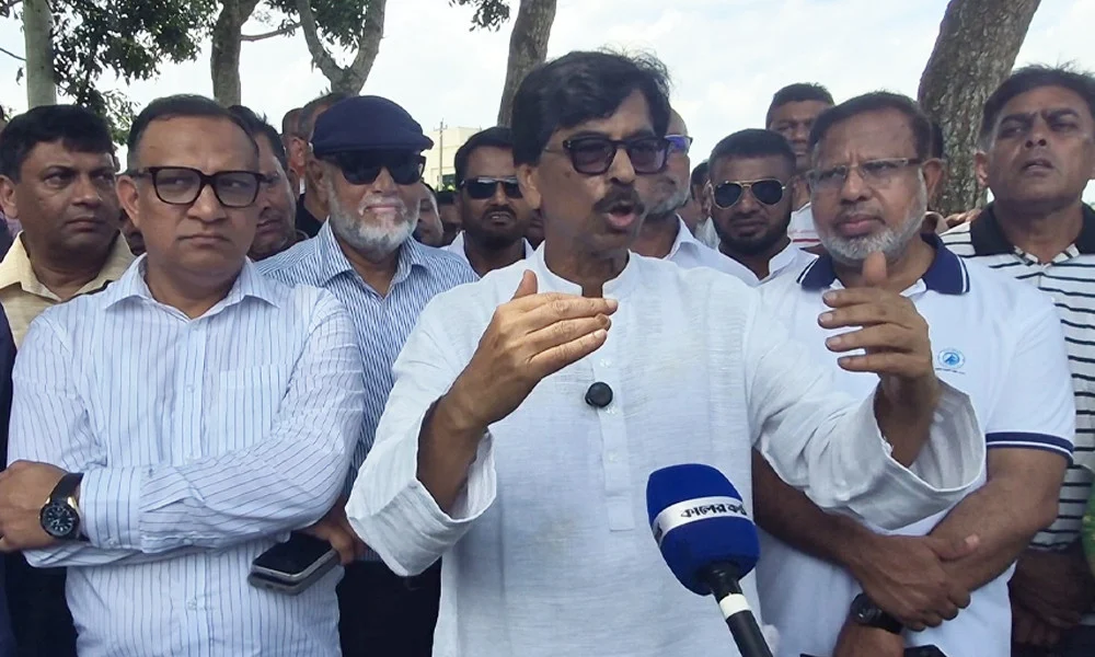 মিঠাপানির মাছের জন্য অভয়াশ্রম তৈরি করবে সরকার: প্রাণিসম্পদমন্ত্রী