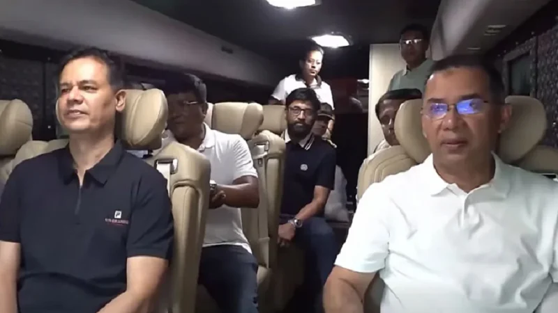 কিশোরগঞ্জের উদ্দেশে সড়কপথে প্রধানমন্ত্রী | Barta Bazar