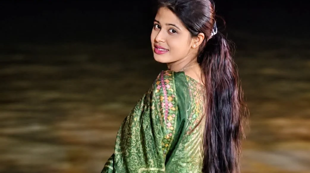 পায়রা নদীতে গোসল করতে নেমে স্কুলছাত্রী নিখোঁজ