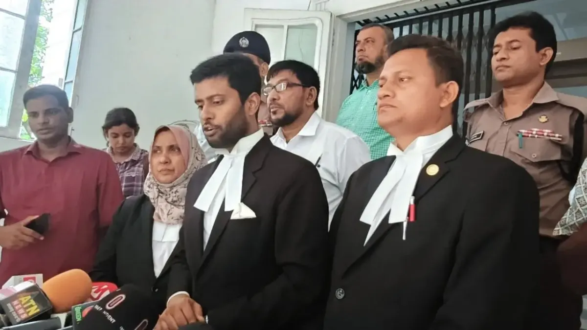 গুলি চালিয়ে মগজ উড়িয়ে দেওয়া কোনোভাবেই ‘আত্মরক্ষা’ হতে পারে না: প্রসিকিউটর তামিম