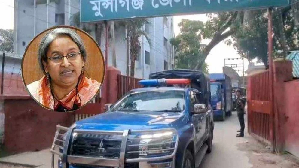 স্বামীকে শেষ বিদায় জানাতে ১২ ঘণ্টার জন্য প্যারোলে মুক্তি পেলেন দীপু মনি