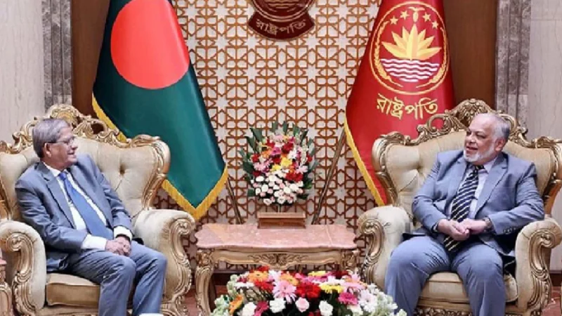রাষ্ট্রপতির সঙ্গে প্রধান বিচারপতির সৌজন্য সাক্ষাৎ