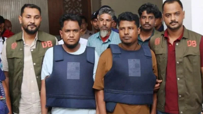ধরা দেওয়ার আগে নিরাপত্তা চেয়ে পুলিশকে ‘খোদার কসম’ কাটালেন সন্ত্রাসী মোবারক