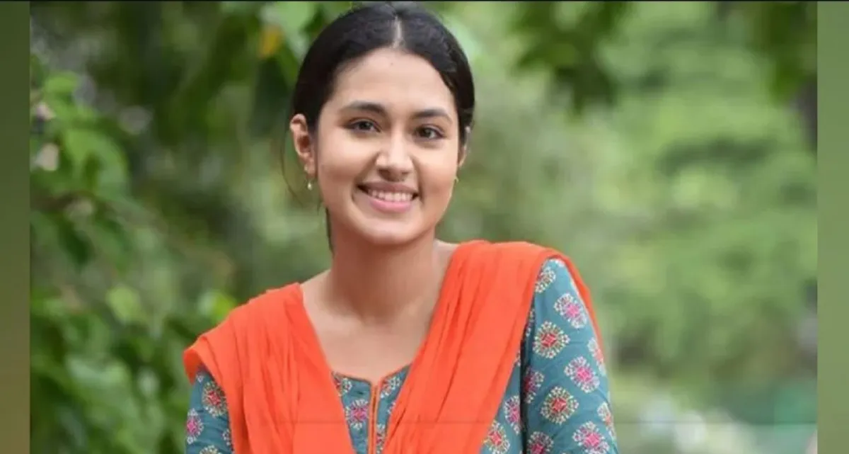 নানুবাড়ি নিয়ে এক আবেগঘন ও স্মৃতিমাখা ভাবনা শেয়ার করলেন তাসনিয়া ফারিণ