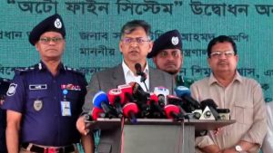 ক্যামেরায় ধরা পড়বে মহাসড়কের চাঁদাবাজি, পর্যায়ক্রমে ‘অটো ফাইন’: স্বরাষ্ট্রমন্ত্রী
