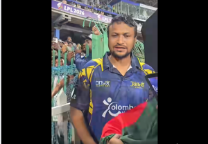 বাংলাদেশের পতাকায় সাকিবের অটোগ্রাফ, ভাইরাল নেট দুনিয়ায়
