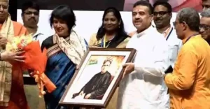 তসলিমাকে নিরাপত্তা দেওয়ার দায়িত্ব আমার, আমি রাজ্যের পুলিশমন্ত্রীও: শুভেন্দু