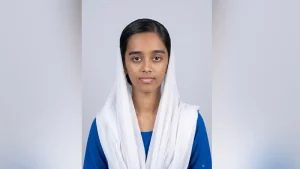 এসএসসিতে কুমিল্লা জেলায় প্রথম ইভা, লক্ষ্য চিকিৎসক হওয়া