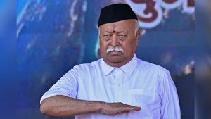 ভারত ‘বিশ্বগুরু’, ভারতীয়দের দেখলে মানুষ নমস্কার করে: আরএসএস প্রধান