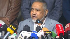 সরকার পতনের চূড়ান্ত আন্দোলনের সময় এখনো হয়নি, চাপ সৃষ্টি করছি: ডা. তাহের