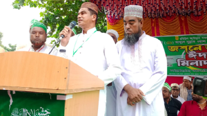 মাজার ধ্বংস করলে আমরা ঘরে বসে থাকব না: প্রতিমন্ত্রী আজাদ