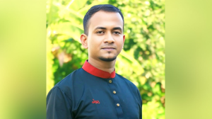 নারীর সঙ্গে আপত্তিকর অবস্থায় আটক ছাত্রদল নেতা, অতঃপর গণধোলাই