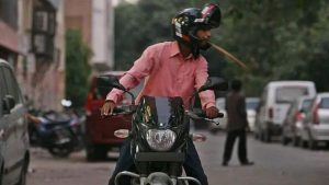 প্রকাশ্যে থুতু ফেললে ১০০, প্রস্রাবে ২০০ টাকা জরিমানা