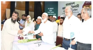 বিএনপি নেতা সহ ৬৫০ জনের জামায়াতে যোগদান