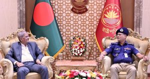 আইনশৃঙ্খলা রক্ষা ও অপরাধ দমনে পুলিশকে নিষ্ঠার সঙ্গে কাজ করার আহ্বান রাষ্ট্রপতির